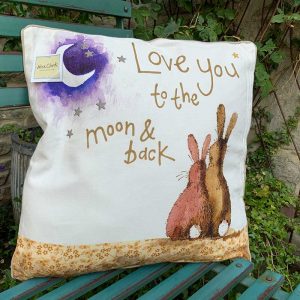 Moon and Back Complete Cushion